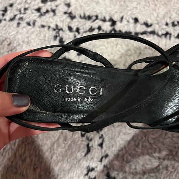 Gucci black pointed heels with double straps. Size 39 - Picture 4 of 4